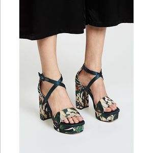 Stuart Weitzman Carla Sandal